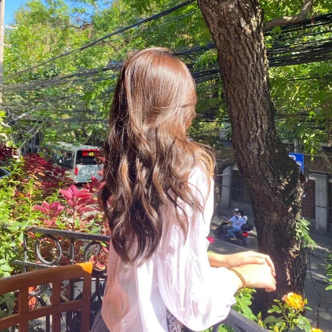 美女来了